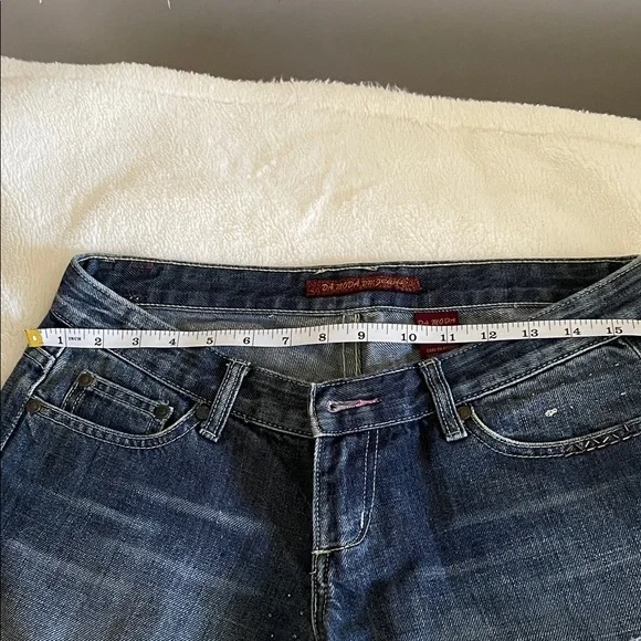 Distressed Blue Jeans - Picture 10 of 11